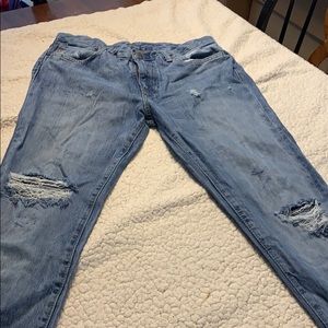 Levi’s distressed jeans 511